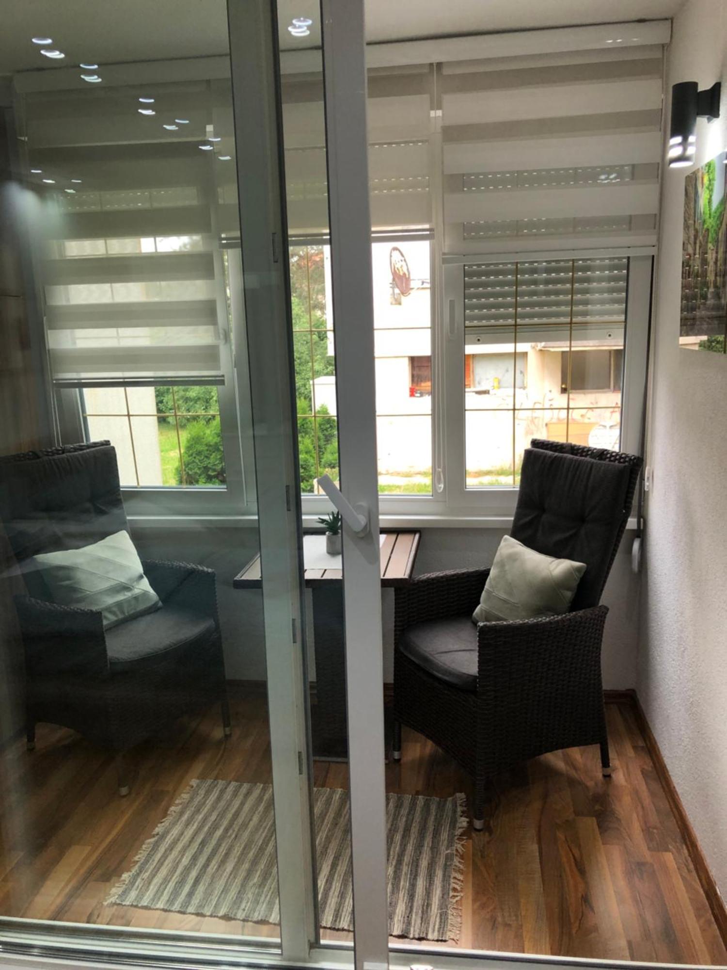 Welcome To The Apartment Mesic- Airport Sarajevo Bagian luar foto